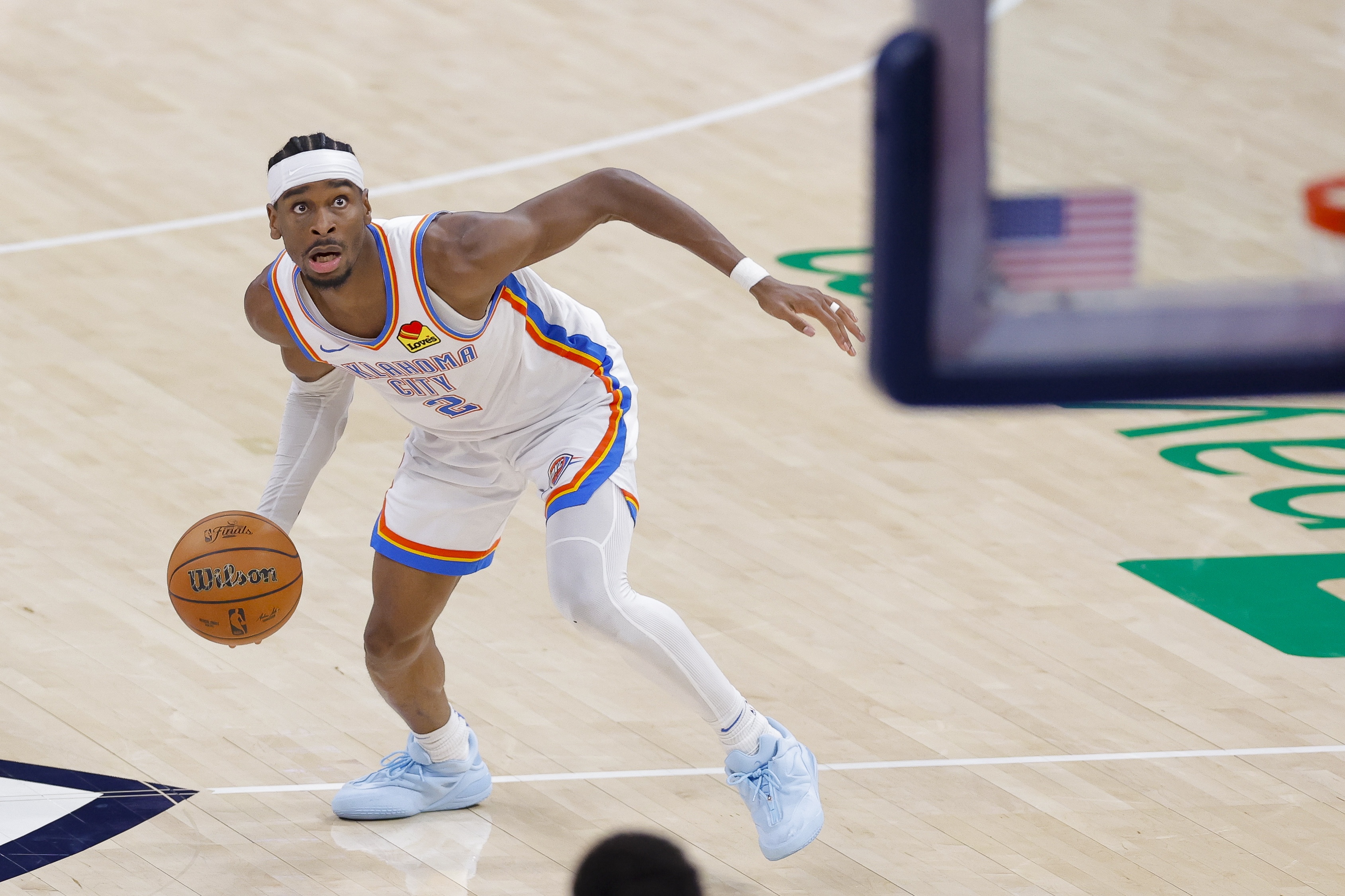 亚历山大4年2.85亿是NBA历史金额第2大合同 仅次獭兔5年3.14亿!