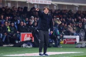 开云手机注册-孔蒂对阵米兰时染黄，将因停赛无缘指挥下周那不勒斯vs博洛尼亚