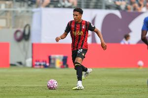 开云中国-记者：利兹联有意伯恩茅斯后卫希尔，主帅法尔克对他很赏识