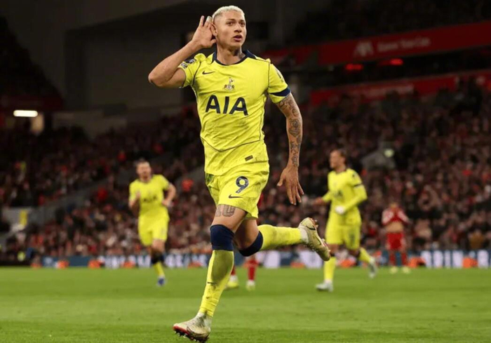 开云中国-里沙利松绝平利物浦,生涯对其参与9球创纪录|热刺|巴西|托特纳姆热刺|球队|前锋_新浪体育_新浪新闻